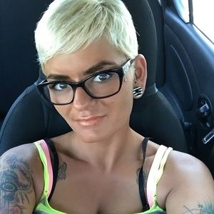 Meet your Posher, Mandy